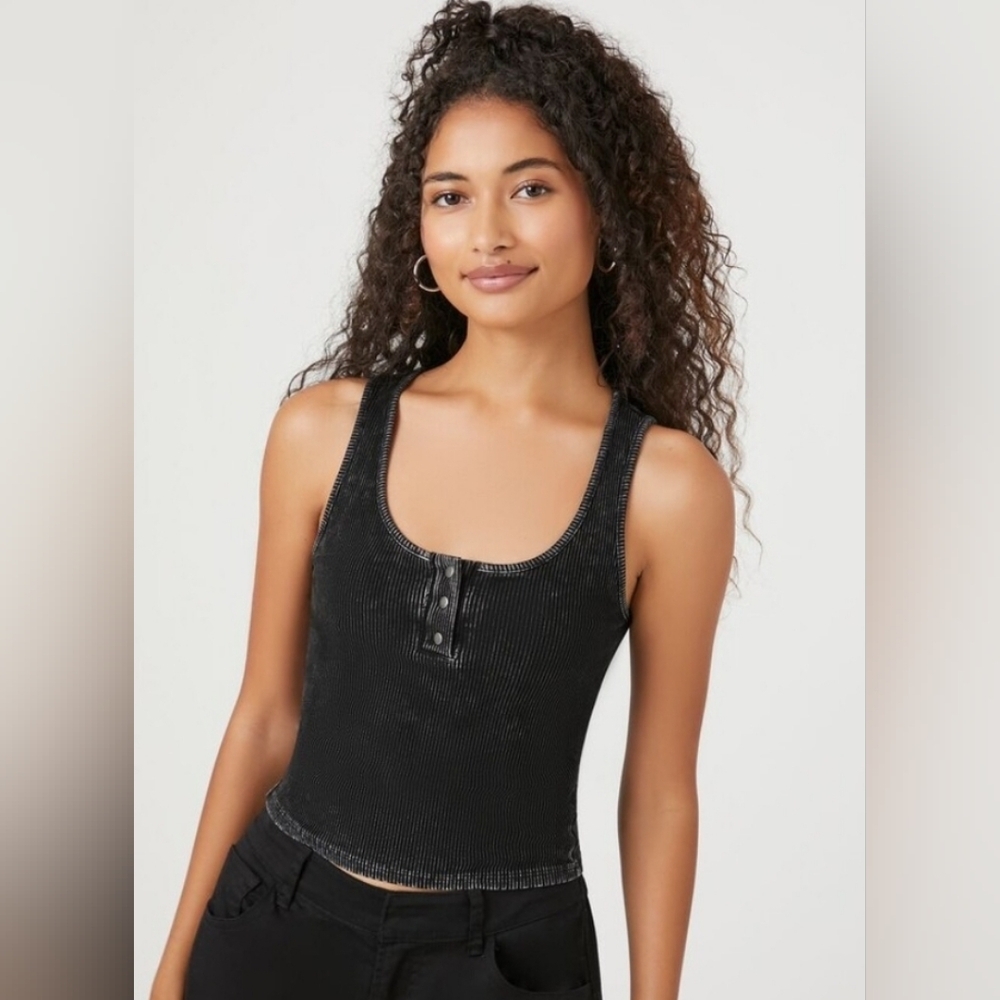 Forever 21 Women's Acid Wash Ribbed Tank Top in Black SMALL
